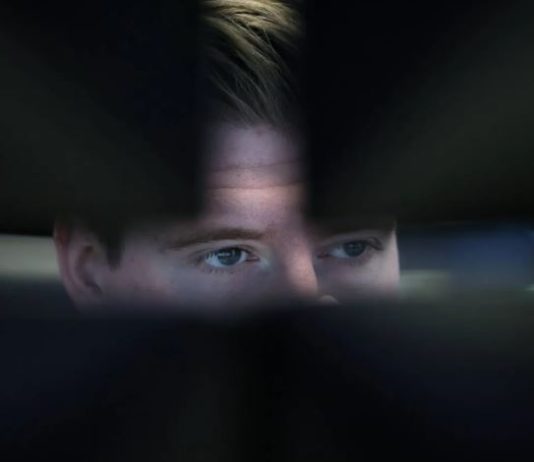 بسبب مساعي ترمب لضم غرينلاند… موجة قلق تضرب الأسهم العالمية