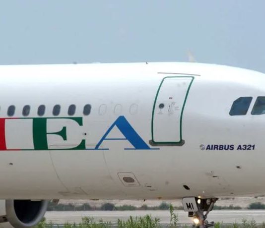 هذه حقيقة بيع 51% من الميدل إيست إلى CMA CGM