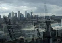 17 عاماً بعد الأزمة… كيف تقود واشنطن موجة التخفيف التنظيمي للبنوك عالمياً؟