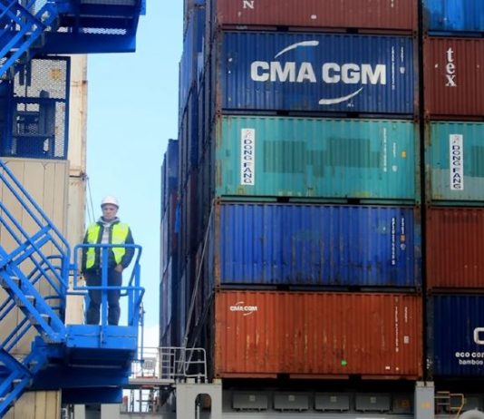 رسم الـ3% على الاستيراد: الإيرادات تتضخّم بلا أثر اقتصادي