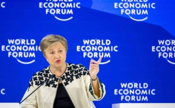 رئيسة صندوق النقد تتوقع انخفاض التضخم العالمي إلى 3.8 %