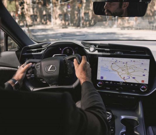 المقود المخروطي يختبر قدرات التحكم الآمن للسيارات