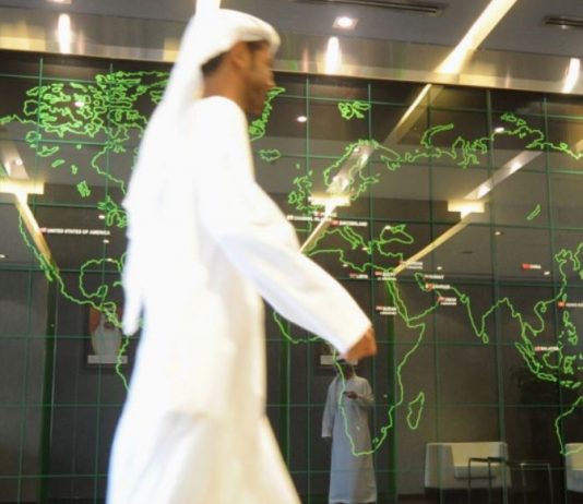 اقتصادات الخليج معرضة لخطر أسوأ ركود منذ التسعينات