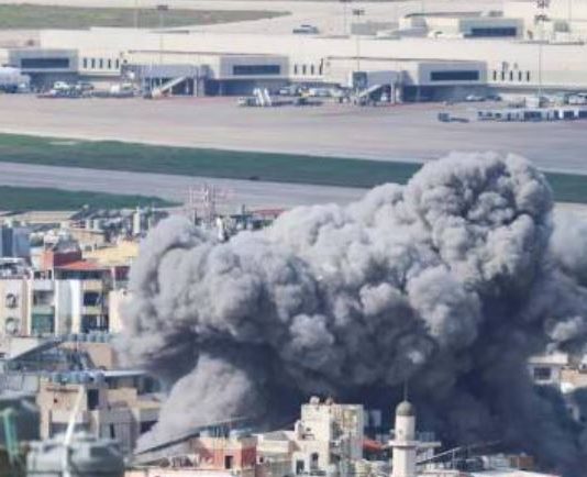 وزير الأشغال: لدينا خطط عمل للتعامل مع أي ظروف طارئة… ونعمل على تحييد المطار عن أي استهداف