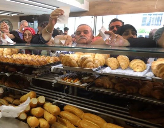 نقابة عمال المخابز في بيروت وجبل لبنان: لا أزمة رغيف