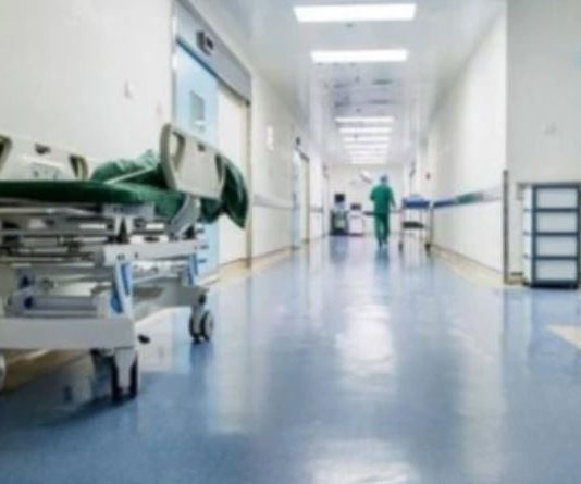 المستشفيات تفيض بالشهداء والأشلاء