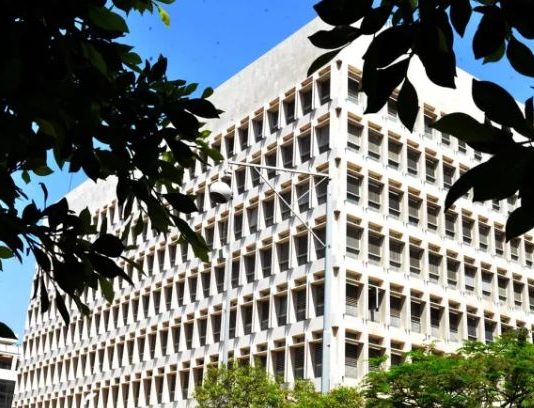 مصرف لبنان يطمئن: سعر الصرف مستمر رغم التقلبات