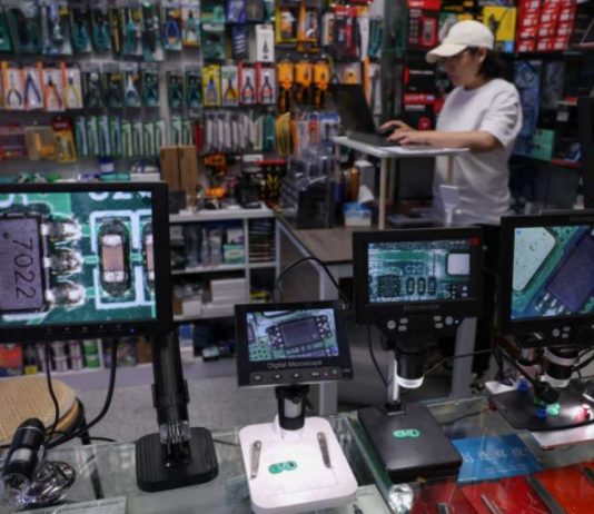 الذكاء الاصطناعي يقود تجارة الصين نحو نمو يفوق التوقعات