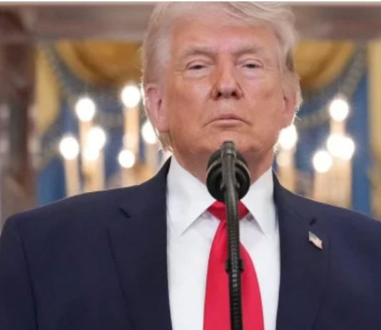 ترامب: الجيش الأميركي أخرج 100 مليون برميل نفط من مضيق هرمز