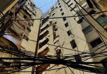 الكهرباء بين الاستدامة والإنقاذ: من يموّل العتمة؟