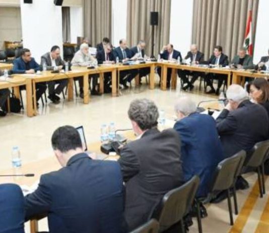 لجنة المال تقر 11 مادة إضافية من اصلاح المصارف مع مراعاة المعايير الدولية