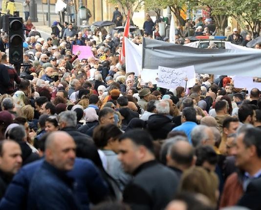 «الرواتب الستة» تدخل في نفق السياسة النــقدية