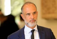 وزير الأشغال يجتمع مع لجنة المراقبين الجويين لبحث واقع الملاحة الجوية