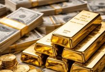 الذهب يقترب من 4400 دولار