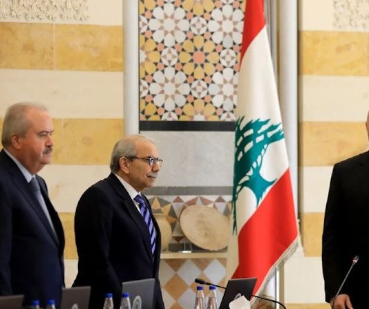 سمحت باستيراد الفيول من دون تدقيق: الحكومة تقرُّ تقسيط زيادات الرواتب… خلافاً للقانون