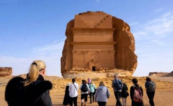 «السياحة الخليجية» تتجه لإضافة 365.7 مليار دولار للاقتصاد بحلول 2035