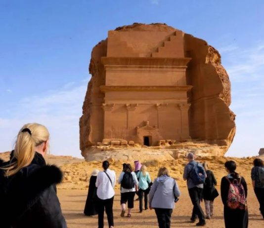«السياحة الخليجية» تتجه لإضافة 365.7 مليار دولار للاقتصاد بحلول 2035