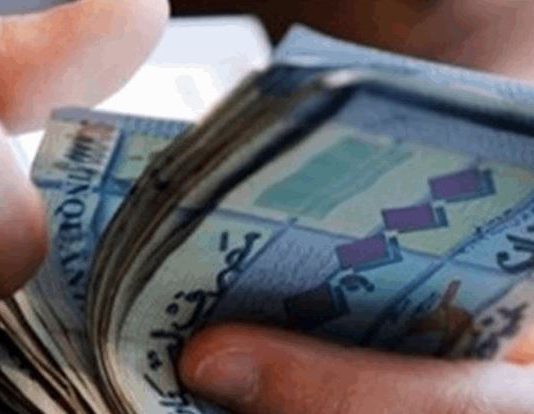 الحكومة “تستوعب” الشارع بـ5 ليترات بنزين